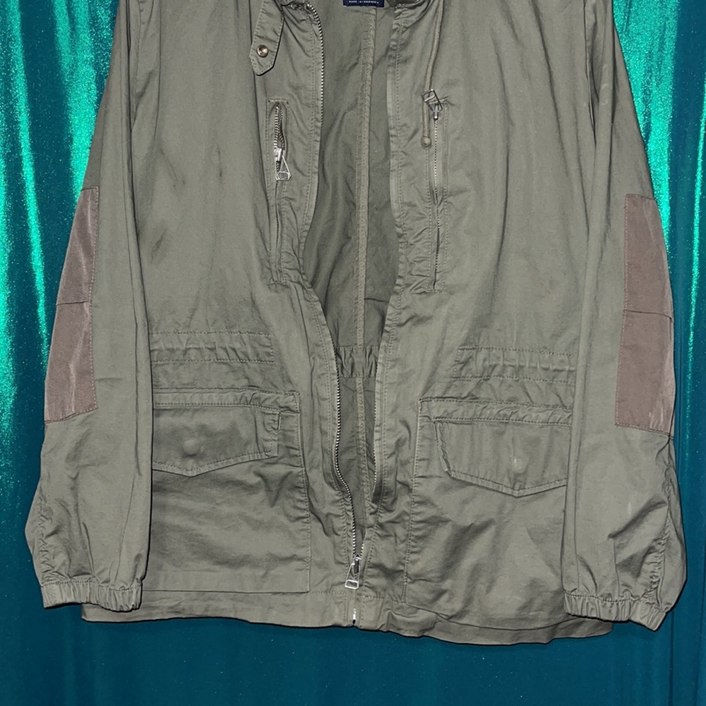 Army Green Gap Utility Jacket Size L. - image 2